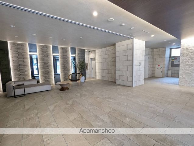 ロビー　ロビー