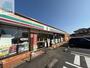 コンビニ　セブンイレブン大村東三城町店（コンビニ）まで830m