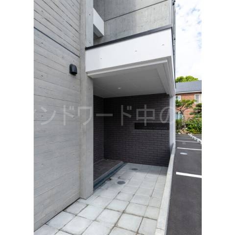 エントランス　詳細は、ウィンドワード中の島店までご相談下さい。