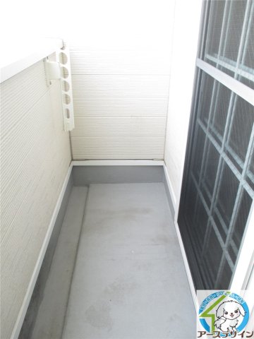 バルコニー　※類似写真