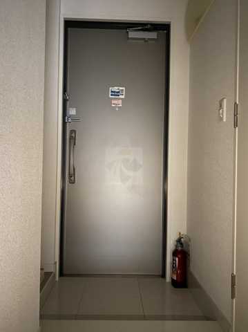 玄関　コンフォリア東池袋WEST