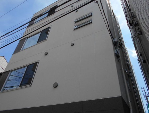 建物外観　オートロック、モニター付きインターホン、宅配BOX、敷地内ゴ