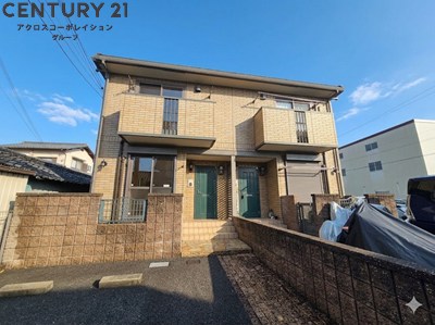 建物外観　モニタ付きインターホンついてます