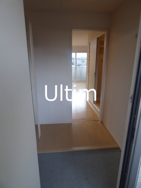 玄関　※別のお部屋のお写真です。御参考までに。