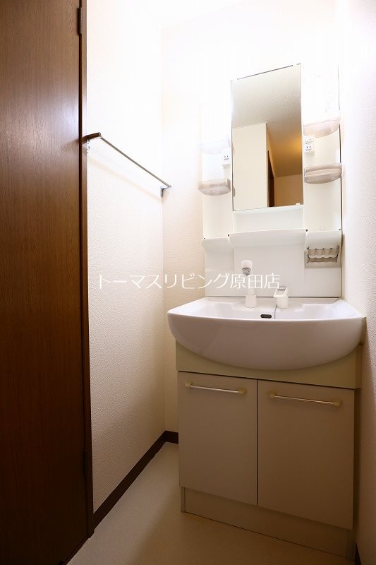 洗面設備　202号室写真