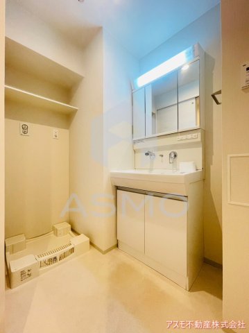 洗面設備　同マンション別部屋参考写真