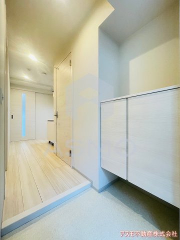 玄関　同マンション別部屋参考写真