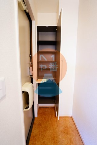 玄関　玄関です。