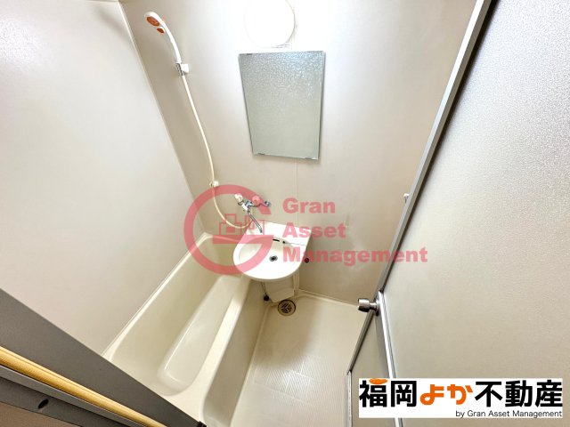 バス・シャワールーム　日々の疲れを癒すお風呂付です