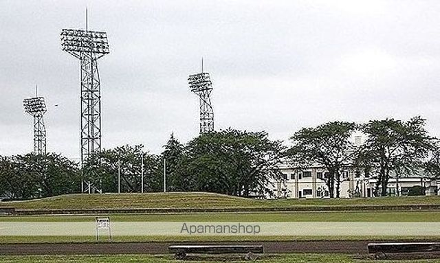 公園　長根運動公園（公園）まで1000m