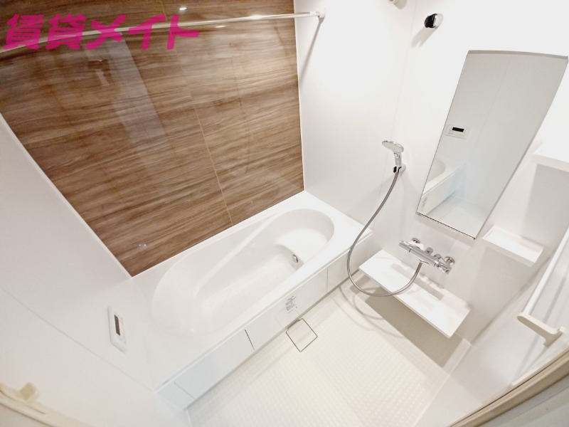 バス・シャワールーム　同タイプの部屋写真です。