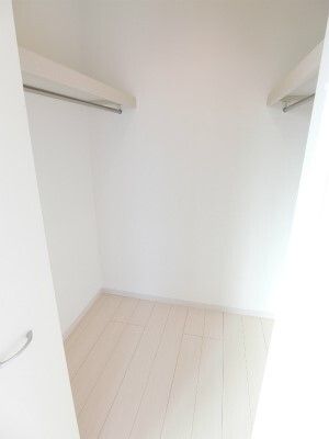 収納　ウォークインクローゼット