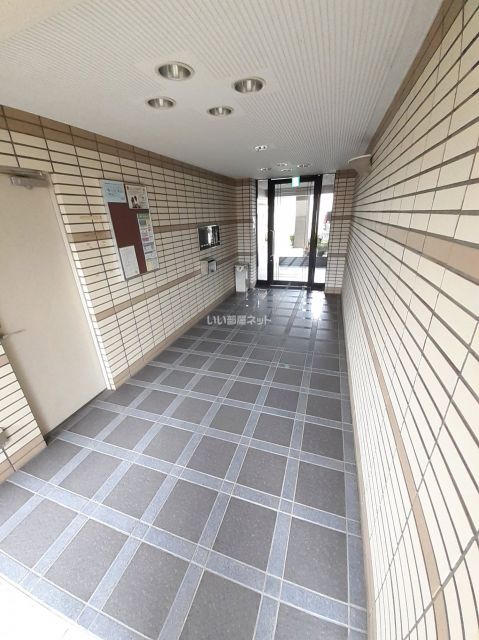ロビー