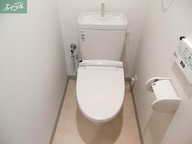 トイレ　ウォシュレット