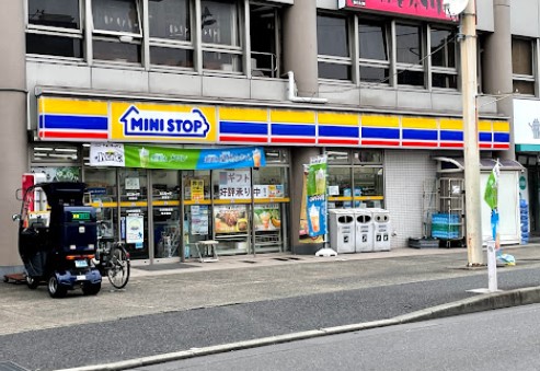 コンビニ　ミニストップ 綱島店（コンビニ）まで1230m
