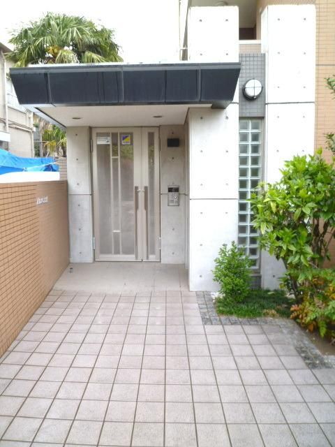 エントランス　★入り口★