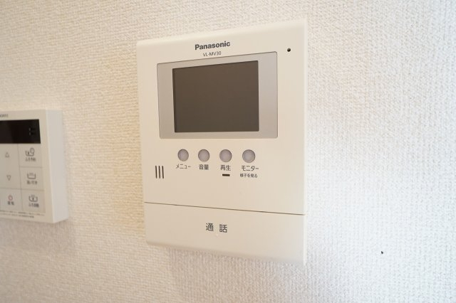 セキュリティ　モニター付きインターホン