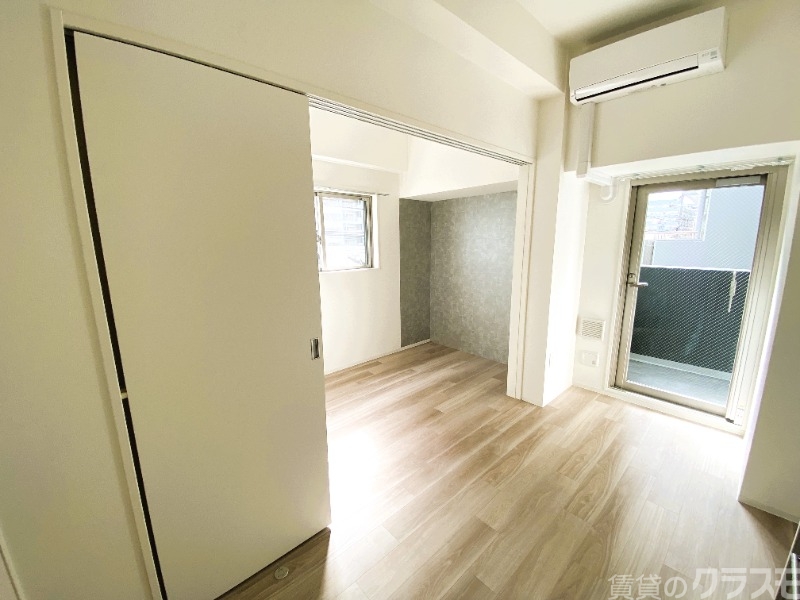 居室・リビング　白基調のお部屋で快適♪