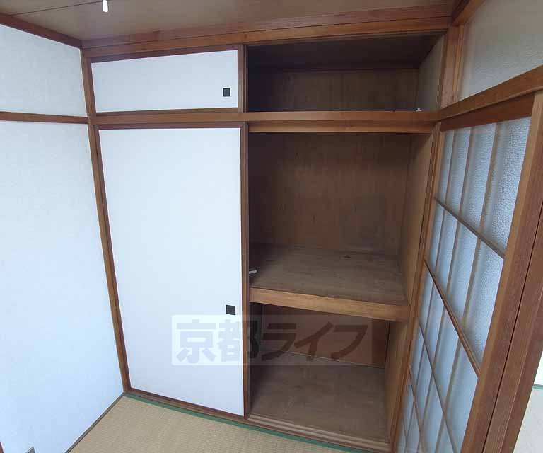 収納　天袋もあり、収納力しっかり！