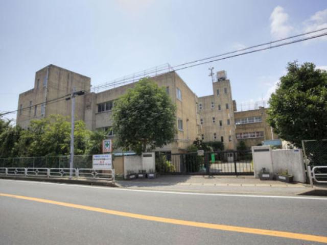 中学校　柏市立酒井根中学校（中学校）まで460m
