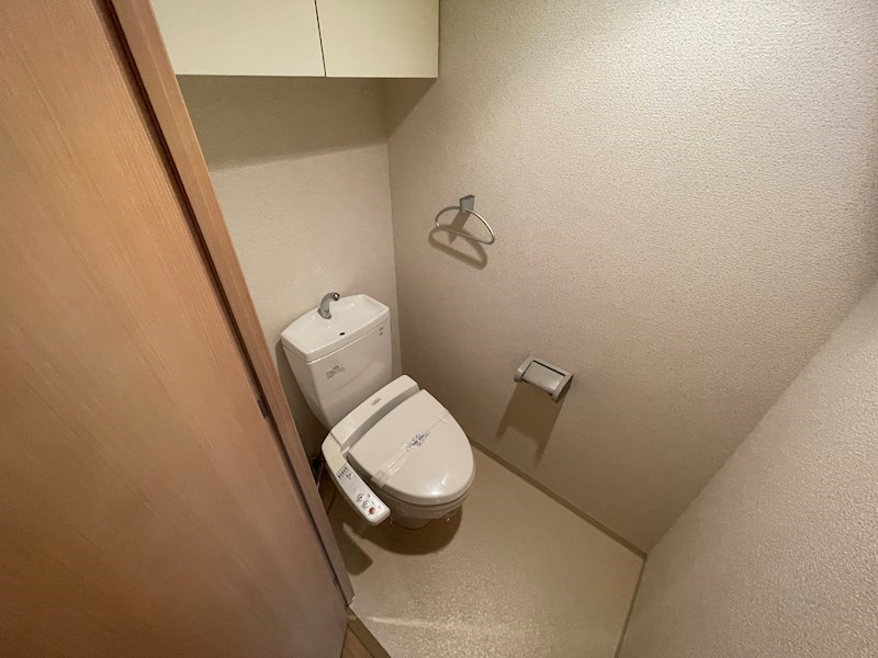 トイレ　※他のお部屋です、ご参考までに