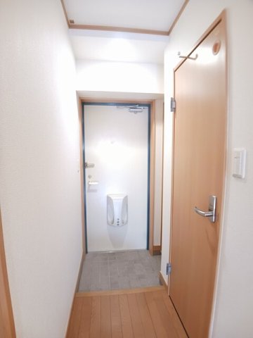 玄関　ゆったりとした玄関です