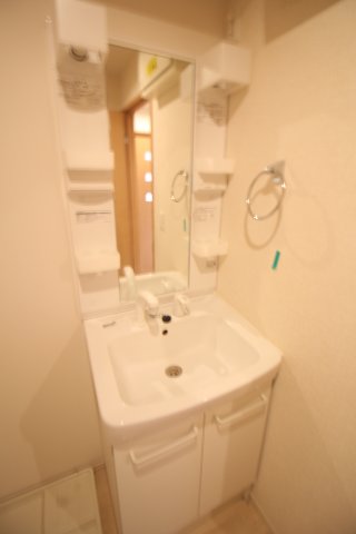 洗面設備　前回募集時の写真です。現況優先