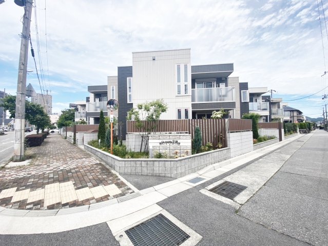 建物外観　きれいな外観です
