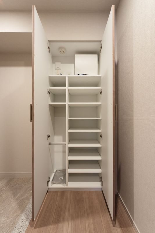 玄関　※写真は同タイプ住戸です。