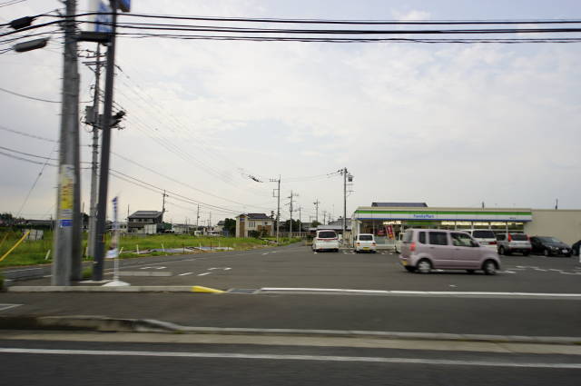 コンビニ　ファミリーマート筑西布川店（コンビニ）まで109m