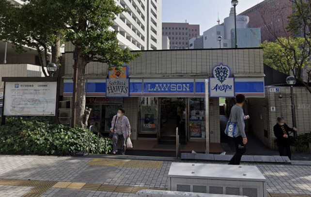 コンビニ　ローソン 福岡市役所店（コンビニ）まで373m