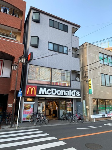 飲食店　マクドナルド久地駅前店（飲食店）まで427m