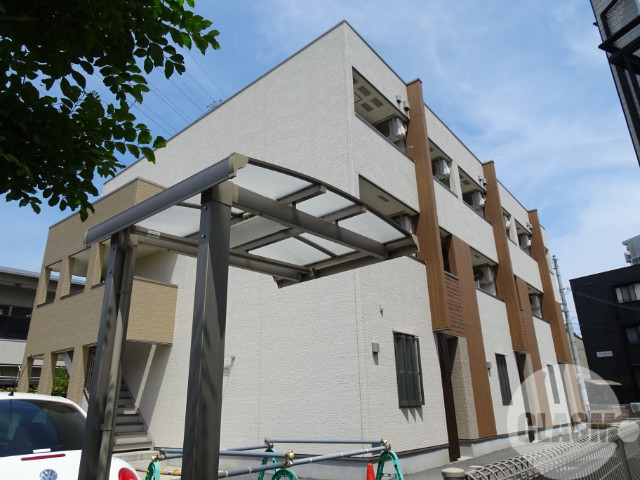 建物外観　駅近物件です♪