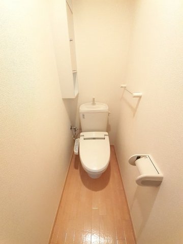 トイレ　シンプルで使いやすいトイレです