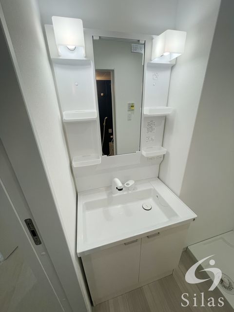 洗面設備　同仕様
