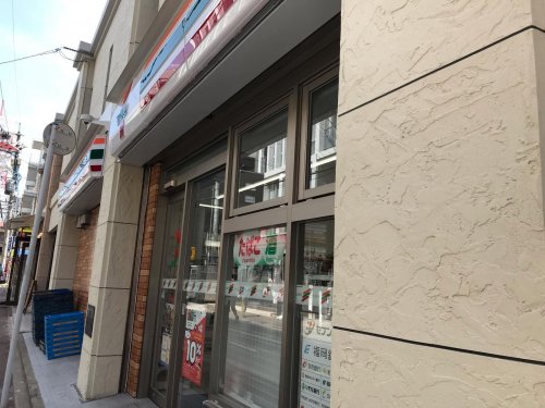 コンビニ　セブンイレブン 福岡大名中央通り店（コンビニ）まで123m