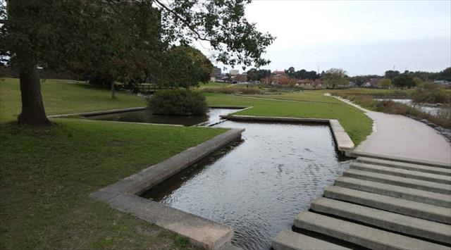 公園　みずべの公園（公園）まで508m