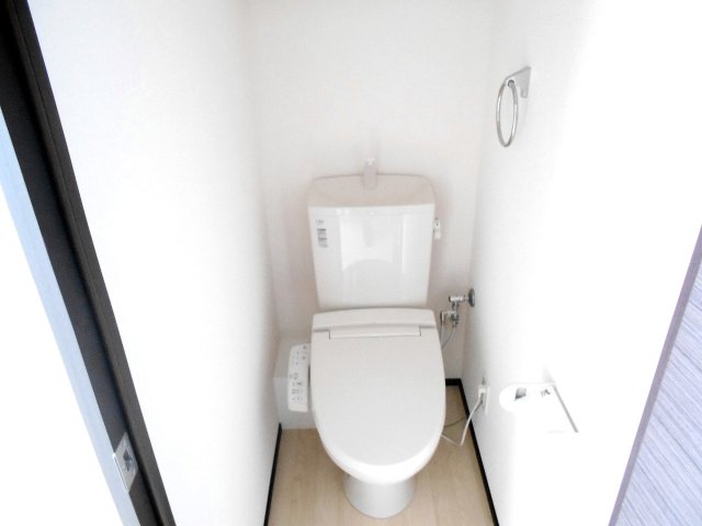 トイレ　画像6
