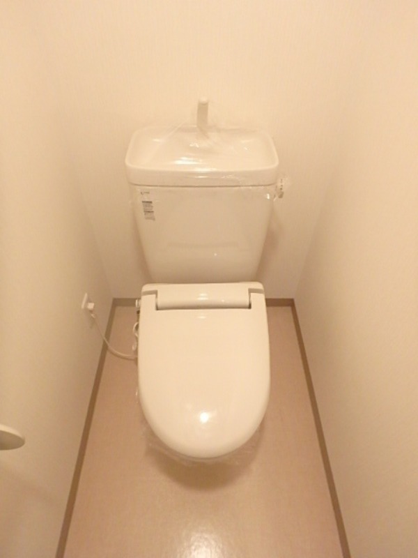 トイレ　図面と現状に相違がある場合には現状を優先
