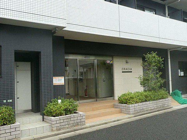 エントランス　エントランス