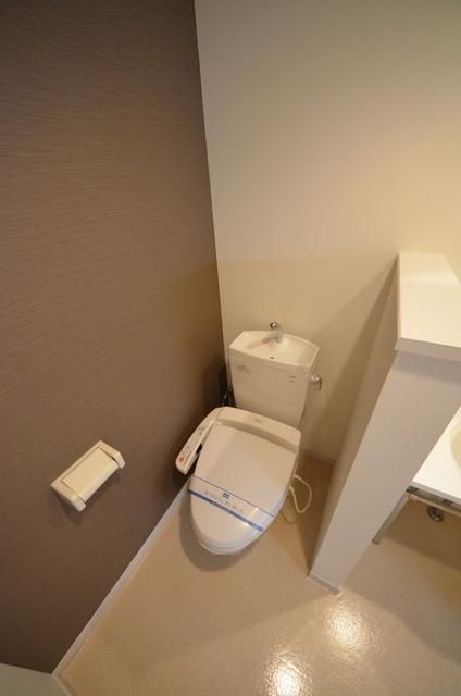 トイレ　★お部屋探しは株式会社タウンハウジング東京まで★