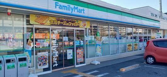 コンビニ　ファミリーマート 堺錦之町店（コンビニ）まで367m