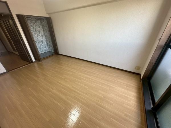 居室・リビング　洋室