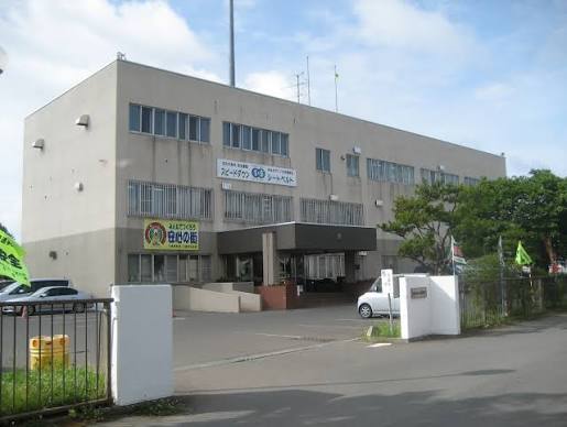 警察署・交番　千歳警察署（警察署・交番）まで130m