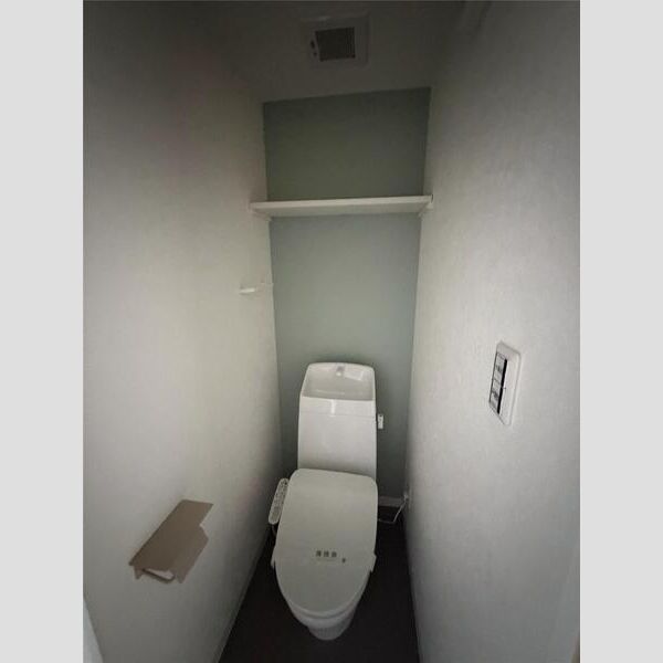 トイレ　【お部屋さがしはラックハウジングにお問合せ下さいませ♪】