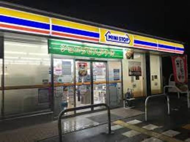 コンビニ　ミニストップ神戸玉津町店（コンビニ）まで522m