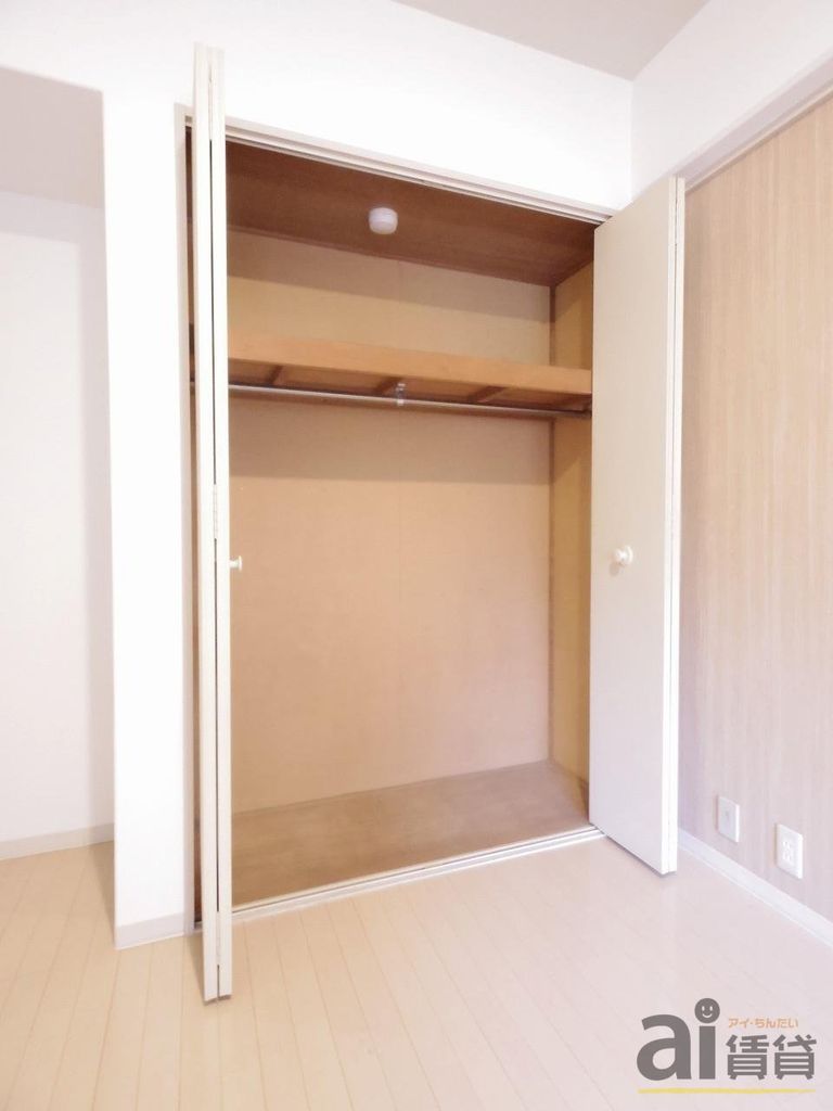 収納　※別号室写真です。