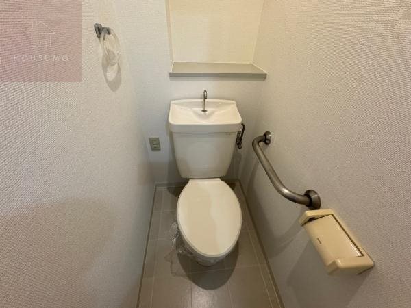 トイレ　トイレもきれいです