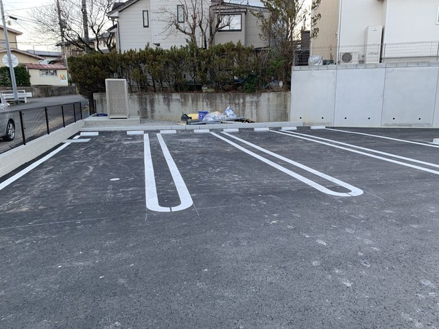 駐車場　縦列区画