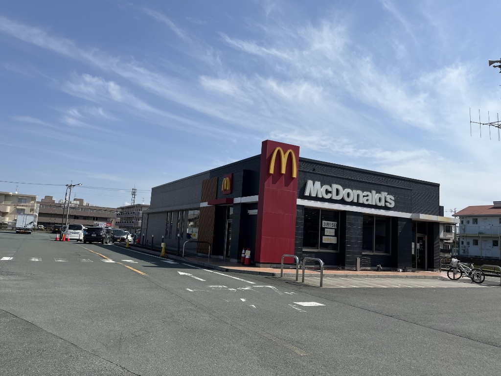 その他　マクドナルド 磐田バロー店（その他）まで396m